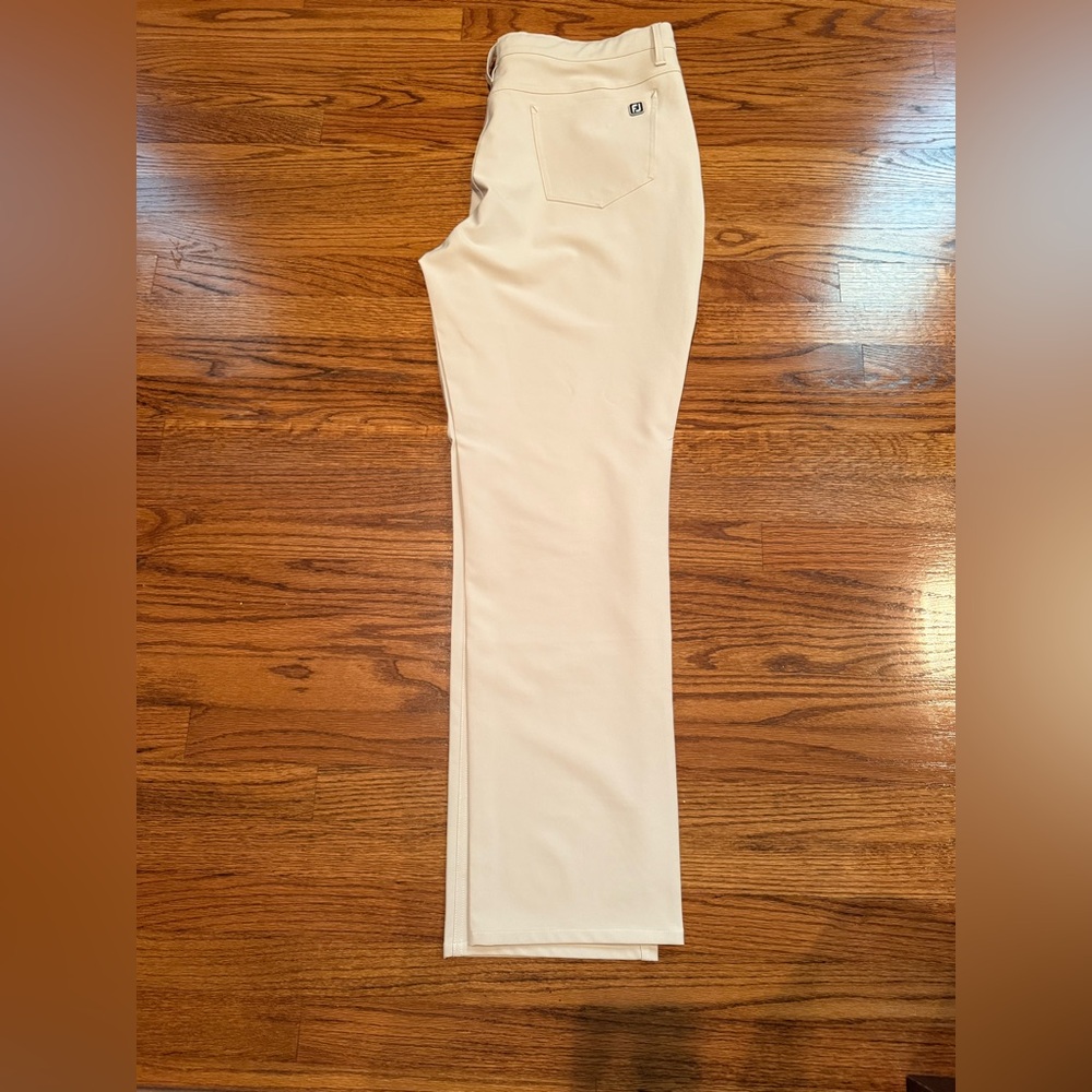 FootJoy Cream Chinos - Picture 7 of 7